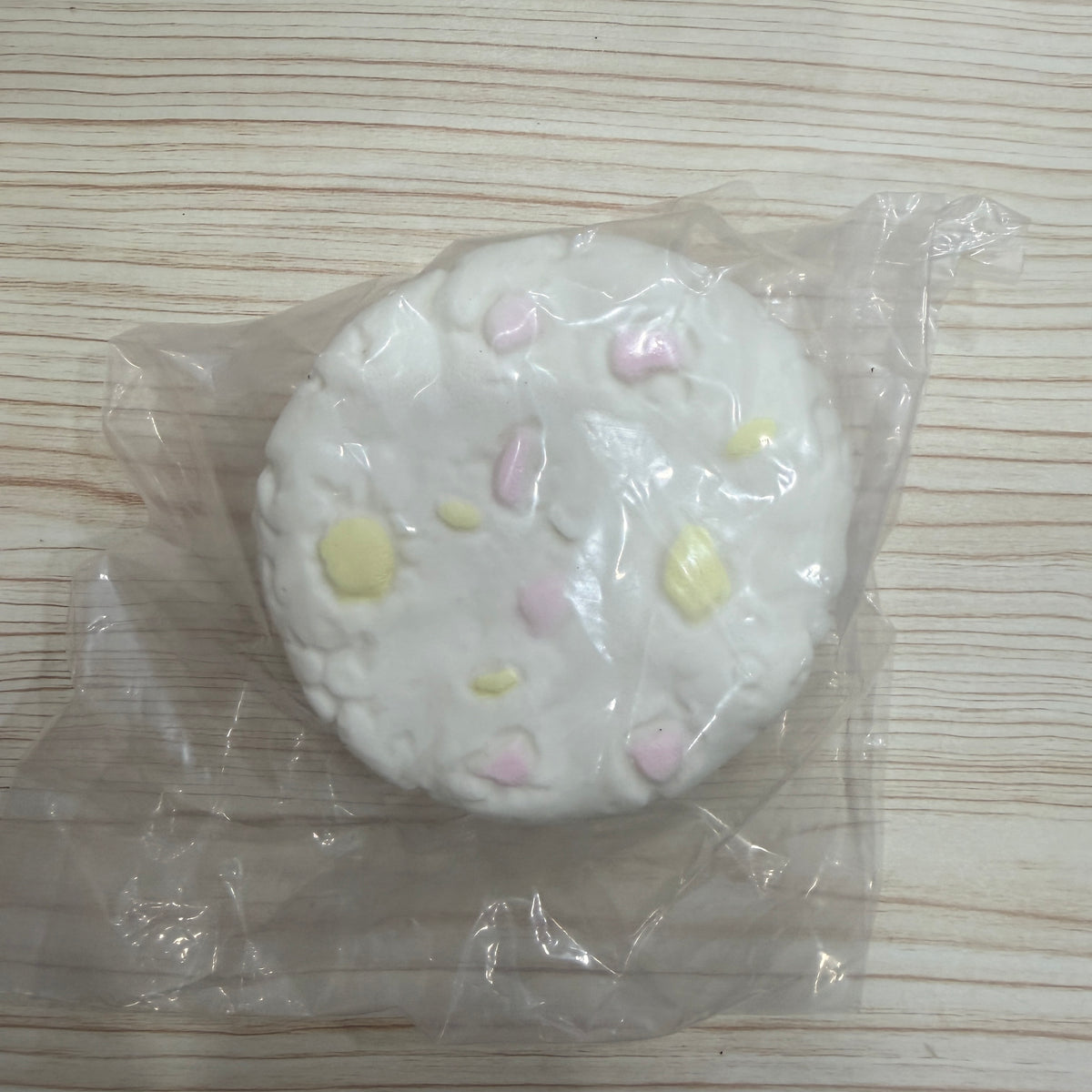 Nunu Jumbo Cookie Squishy